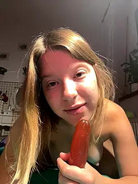 Snapshot of kimczii chatting on September 23, 2025, 6:31 am kimczii online show from September 23, 2025, 6:31 am