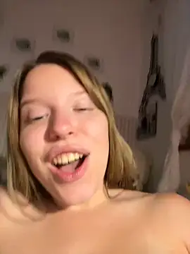 Snapshot of kimczii chatting on March 19, 2025, 10:00 am kimczii online show from March 19, 2025, 10:00 am