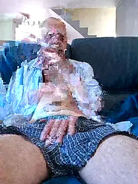 Snapshot of eddouxxx78 chatting on June 29, 2026, 4:50 pm eddouxxx78 online show from June 29, 2026, 4:50 pm