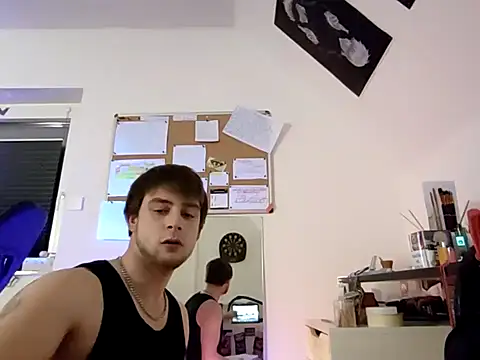 Snapshot of Youngtimer_1997 chatting on February 3, 2025, 9:18 pm Youngtimer 1997 online show from February 3, 2025, 9:18 pm