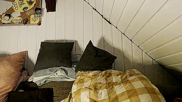 Snapshot of Youngtimer_1997 chatting on October 23, 2025, 6:01 am Youngtimer 1997 online show from October 23, 2025, 6:01 am