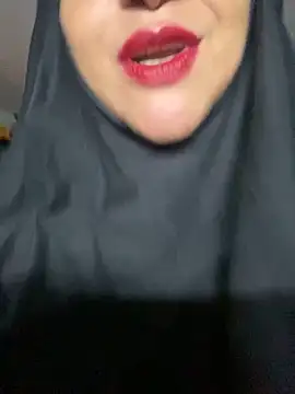 Snapshot of Jameela chatting on March 17, 2025, 10:51 pm Jameela online show from March 17, 2025, 10:51 pm