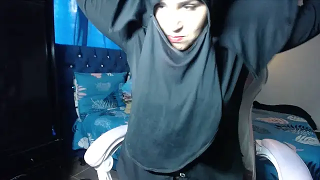 Snapshot of Jameela chatting on February 5, 2025, 10:22 pm Jameela online show from February 5, 2025, 10:22 pm