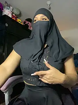 Snapshot of Jameela chatting on February 27, 2025, 10:42 pm Jameela online show from February 27, 2025, 10:42 pm