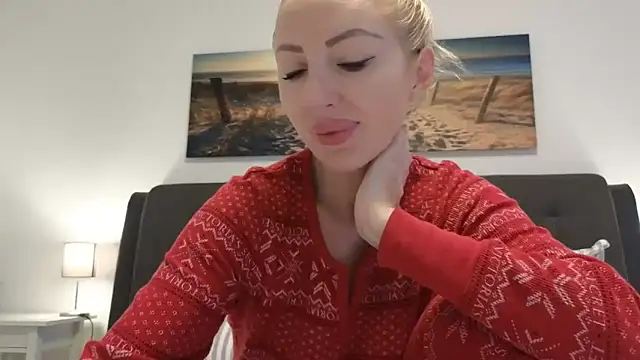 Snapshot of Allys chatting on November 28, 2025, 8:03 am Allys online show from November 28, 2025, 8:03 am