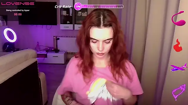 RinaDevil online show from October 7, 2025, 5:03 pm