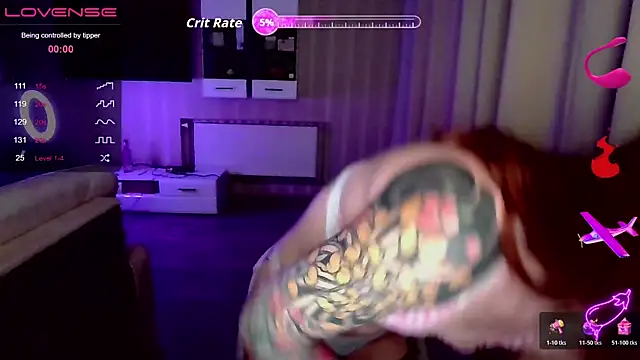 RinaDevil online show from November 5, 2025, 5:38 pm