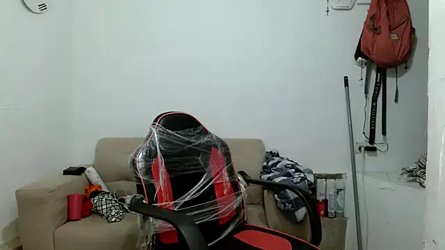 Snapshot of angelamarie1 chatting on November 18, 2025, 9:40 pm angelamarie1 online show from November 18, 2025, 9:40 pm