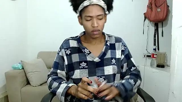 Snapshot of angelamarie1 chatting on November 25, 2025, 12:44 am angelamarie1 online show from November 25, 2025, 12:44 am