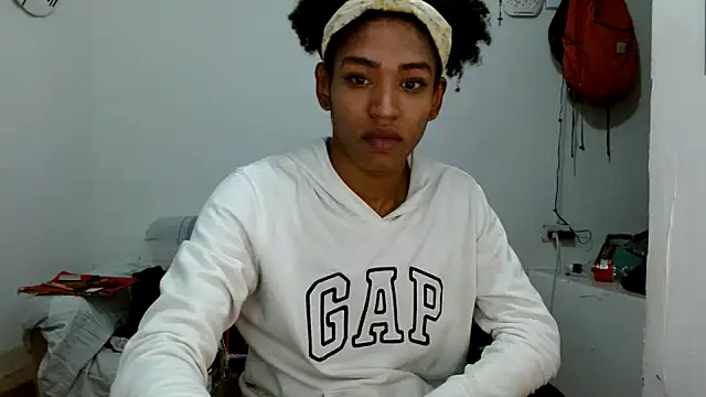 Snapshot of angelamarie1 chatting on October 2, 2025, 3:43 am angelamarie1 online show from October 2, 2025, 3:43 am