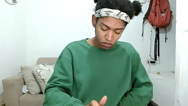 Snapshot of angelamarie1 chatting on November 28, 2025, 9:31 am angelamarie1 online show from November 28, 2025, 9:31 am