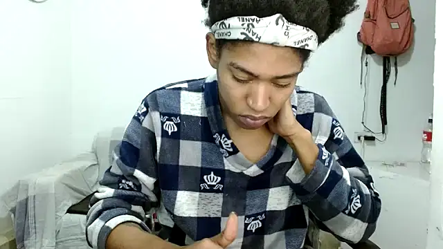 Snapshot of angelamarie1 chatting on October 26, 2025, 12:11 am angelamarie1 online show from October 26, 2025, 12:11 am