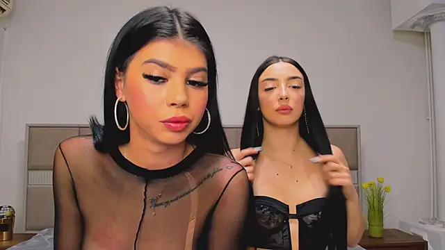 Sierra Halle online show from October 17, 2025, 8:54 pm