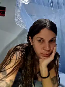 frenchxena98 online show from December 5, 2024, 10:17 pm