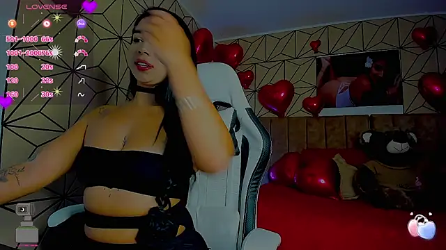 vane lopez  online show from February 14, 2026, 10:21 pm