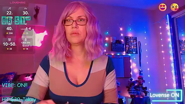 EmmaIsHere online show from November 16, 2025, 1:49 pm