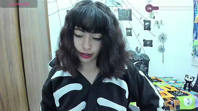 Snapshot of yunkodolly666 chatting on February 23, 2025, 10:20 pm yunkodolly666 online show from February 23, 2025, 10:20 pm