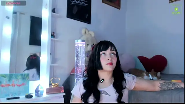 Snapshot of miaa-lee chatting on November 26, 2025, 12:54 am miaa-lee online show from November 26, 2025, 12:54 am