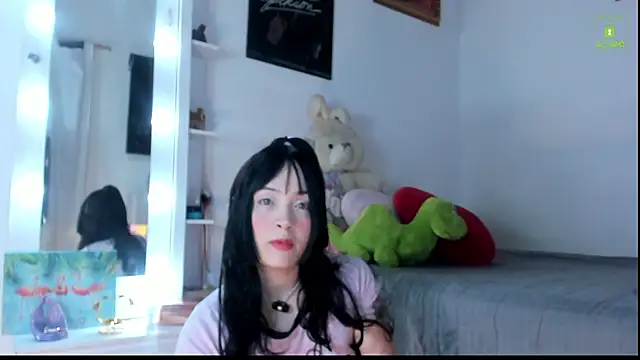 Snapshot of miaa-lee chatting on November 22, 2025, 2:21 am miaa-lee online show from November 22, 2025, 2:21 am