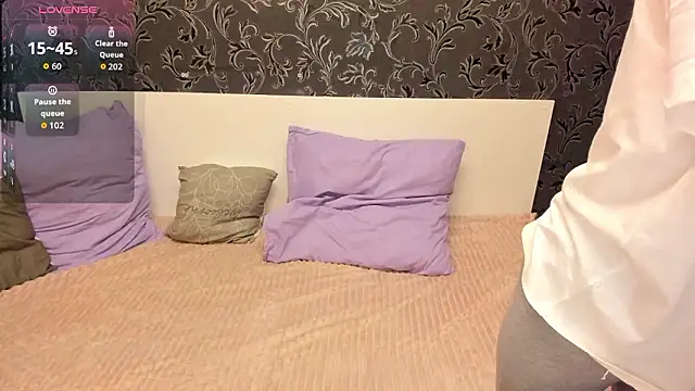 MelaniGrand online show from February 7, 2026, 9:17 am