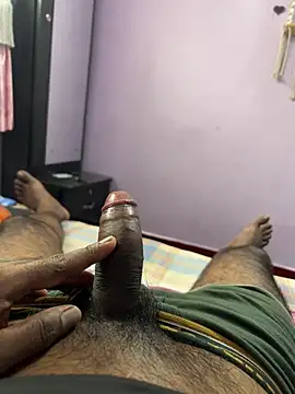 raguram143 online show from October 12, 2025, 4:14 am