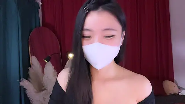 Snapshot of alaia-EDP chatting on February 4, 2026, 8:15 pm alaia-EDP online show from February 4, 2026, 8:15 pm