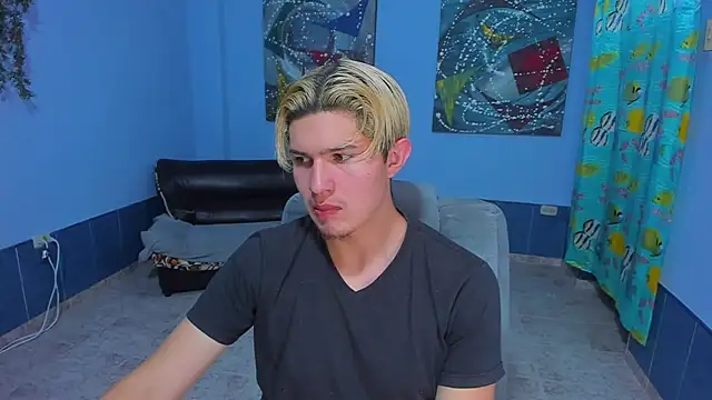 patrik 027 online show from November 7, 2025, 3:11 am