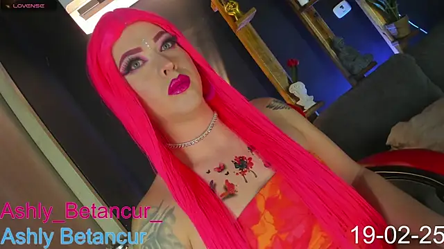 AshlyBetancurX online show from February 19, 2025, 11:25 pm