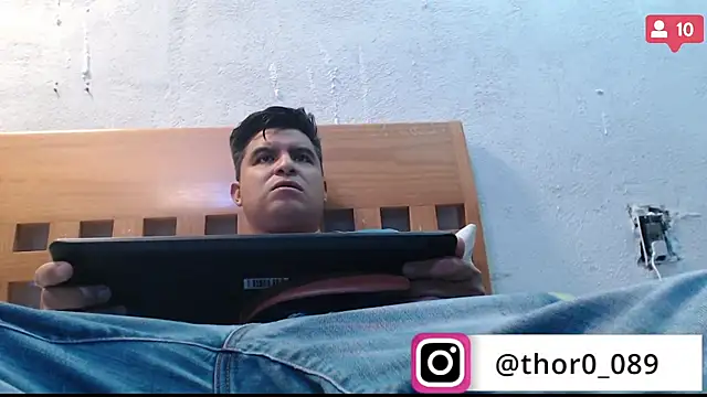Snapshot of thor000089 chatting on January 19, 2025, 10:17 pm thor000089 online show from January 19, 2025, 10:17 pm