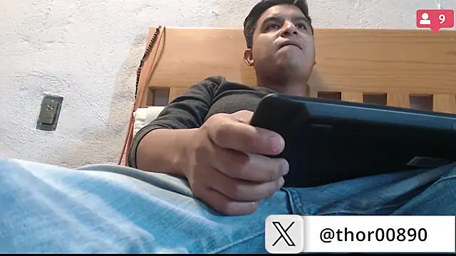 Snapshot of thor000089 chatting on January 25, 2025, 3:30 pm thor000089 online show from January 25, 2025, 3:30 pm