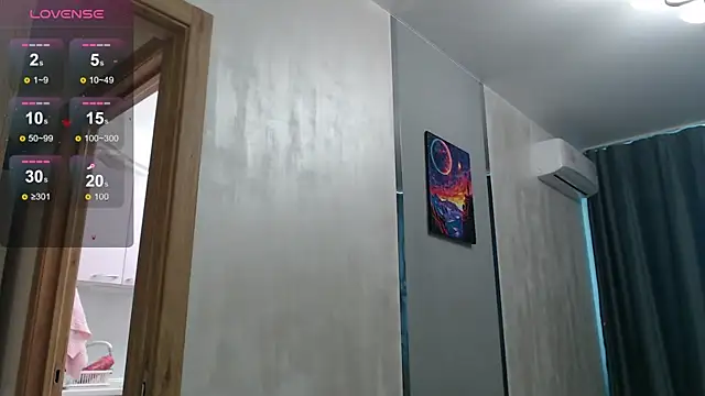 Stacy Davice online show from September 24, 2025, 11:39 am