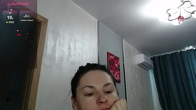 Stacy Davice online show from October 18, 2025, 5:09 am