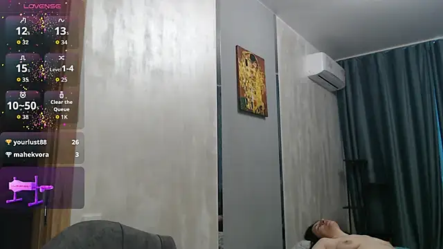 Stacy Davice online show from April 1, 2026, 1:41 pm