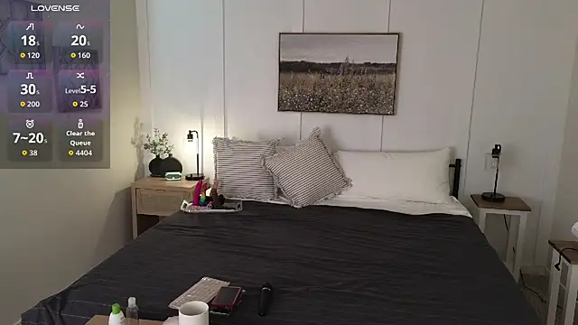 Snapshot of CharlotteDoe chatting on September 14, 2025, 1:11 pm CharlotteDoe online show from September 14, 2025, 1:11 pm