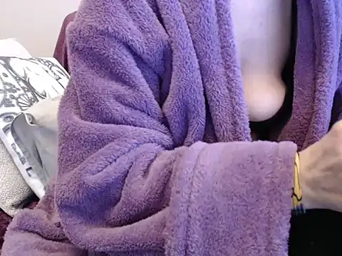 Galadriel online show from March 8, 2026, 4:38 am