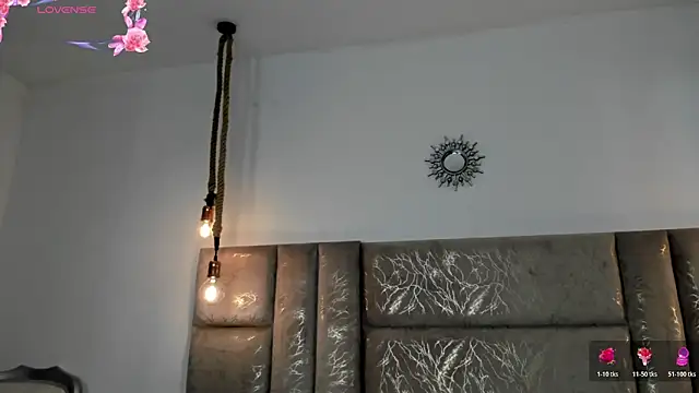 CeliWoods online show from March 22, 2026, 11:01 am