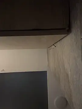 CeliWoods online show from December 15, 2025, 10:32 am