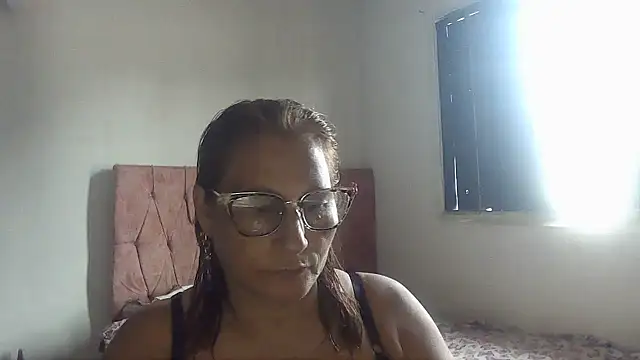 charrysexy1 online show from October 27, 2025, 11:22 am