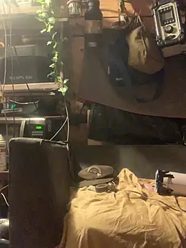 Snapshot of Likewise chatting on February 1, 2026, 12:25 pm Likewise online show from February 1, 2026, 12:25 pm