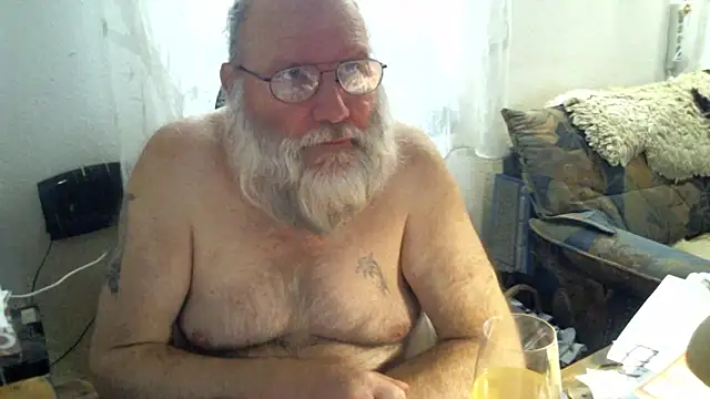 SexySantaC online show from October 4, 2025, 4:52 pm