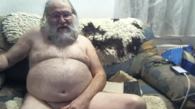 SexySantaC online show from October 4, 2025, 4:36 am