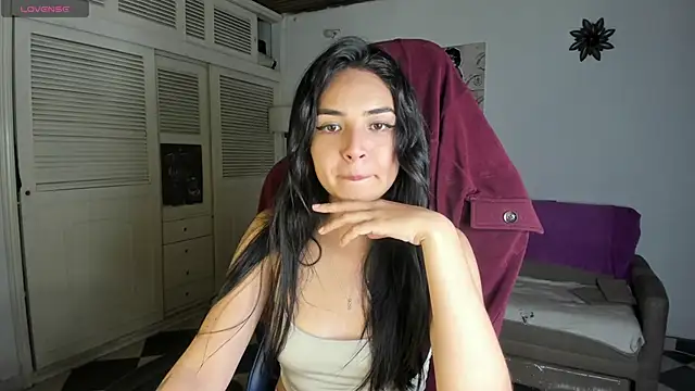 Snapshot of Miss_Nicole chatting on January 14, 2025, 1:58 am Miss Nicole online show from January 14, 2025, 1:58 am
