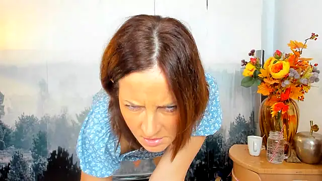 ViciousSiren online show from May 27, 2026, 2:41 am