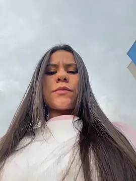 Reggie-Liam online show from April 4, 2026, 10:05 pm