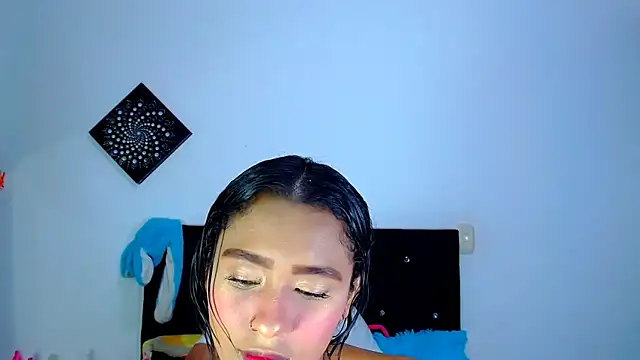 Jenng18 online show from April 18, 2026, 4:31 pm