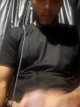 apolodiosgriego online show from November 3, 2025, 3:23 am