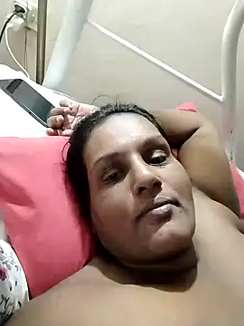 NWC4LYF online show from April 4, 2026, 8:26 pm