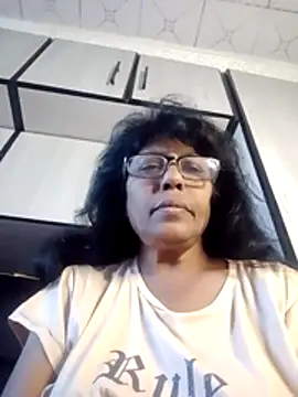Snapshot of MsAttitude chatting on July 17, 2026, 6:32 am MsAttitude online show from July 17, 2026, 6:32 am