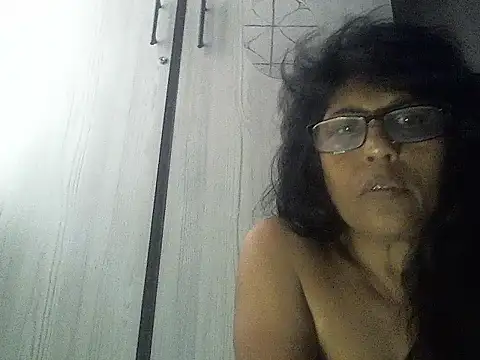 MsAttitude online show from December 16, 2025, 2:10 pm