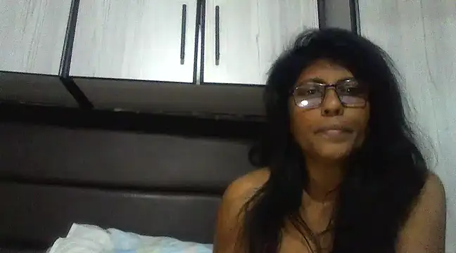 MsAttitude online show from March 17, 2025, 5:27 pm